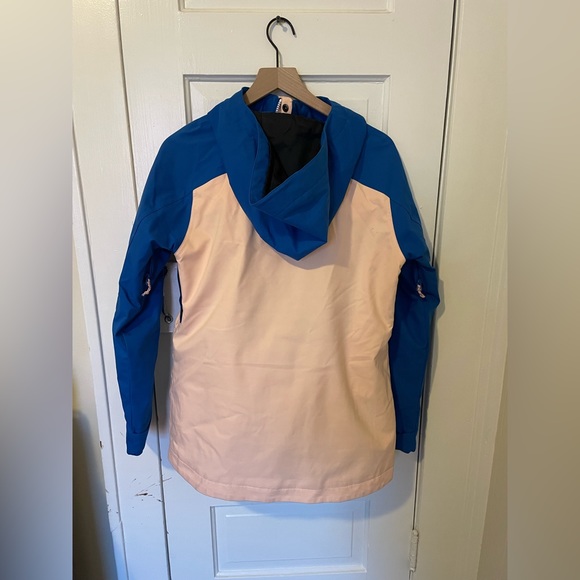 Burton jacket and pants size small - Picture 3 of 4